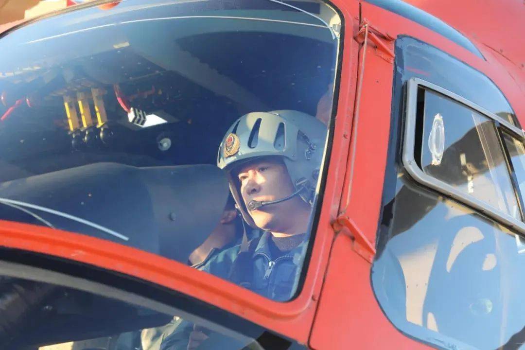 灭火英雄刘超最后的朋友圈刚别丽江又见大理67