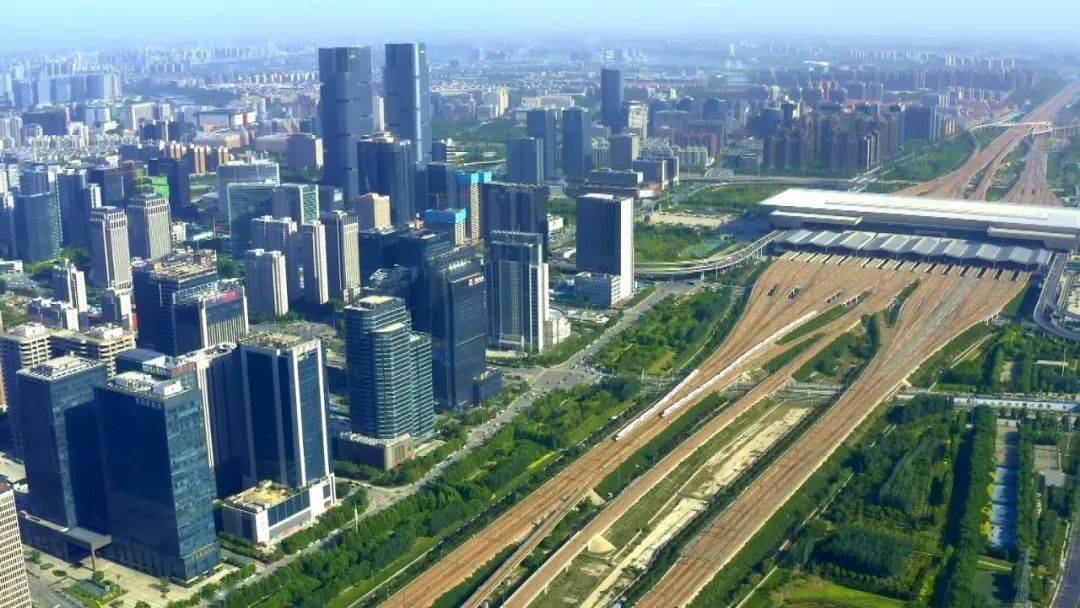 建设经济强省 文化强省生态强省 开放强省开启新征程 谱写新时代中原