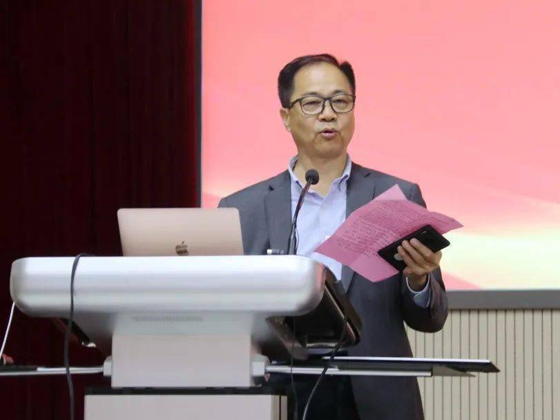 精彩瞬间ding~黄岛区政协党组副书记李敬云,中国石油大学(华东)教育