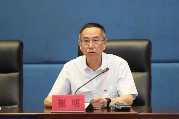 云南省公安厅党委委员,副厅长胡水旺通报云南公安打击和防范经济犯罪