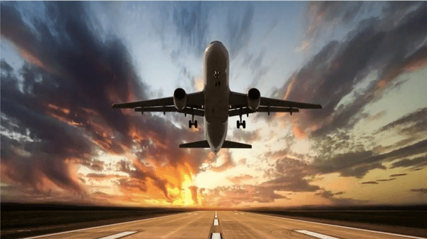 购买8月后的回国机票需慎重没有迹象表明9月之前美中复航 中国民航局