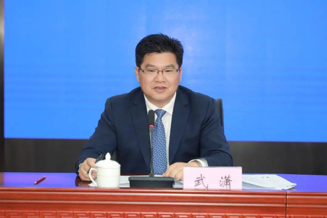 领导小组省统计局局长 陈军62省第七次全国人口普查领导小组副组长