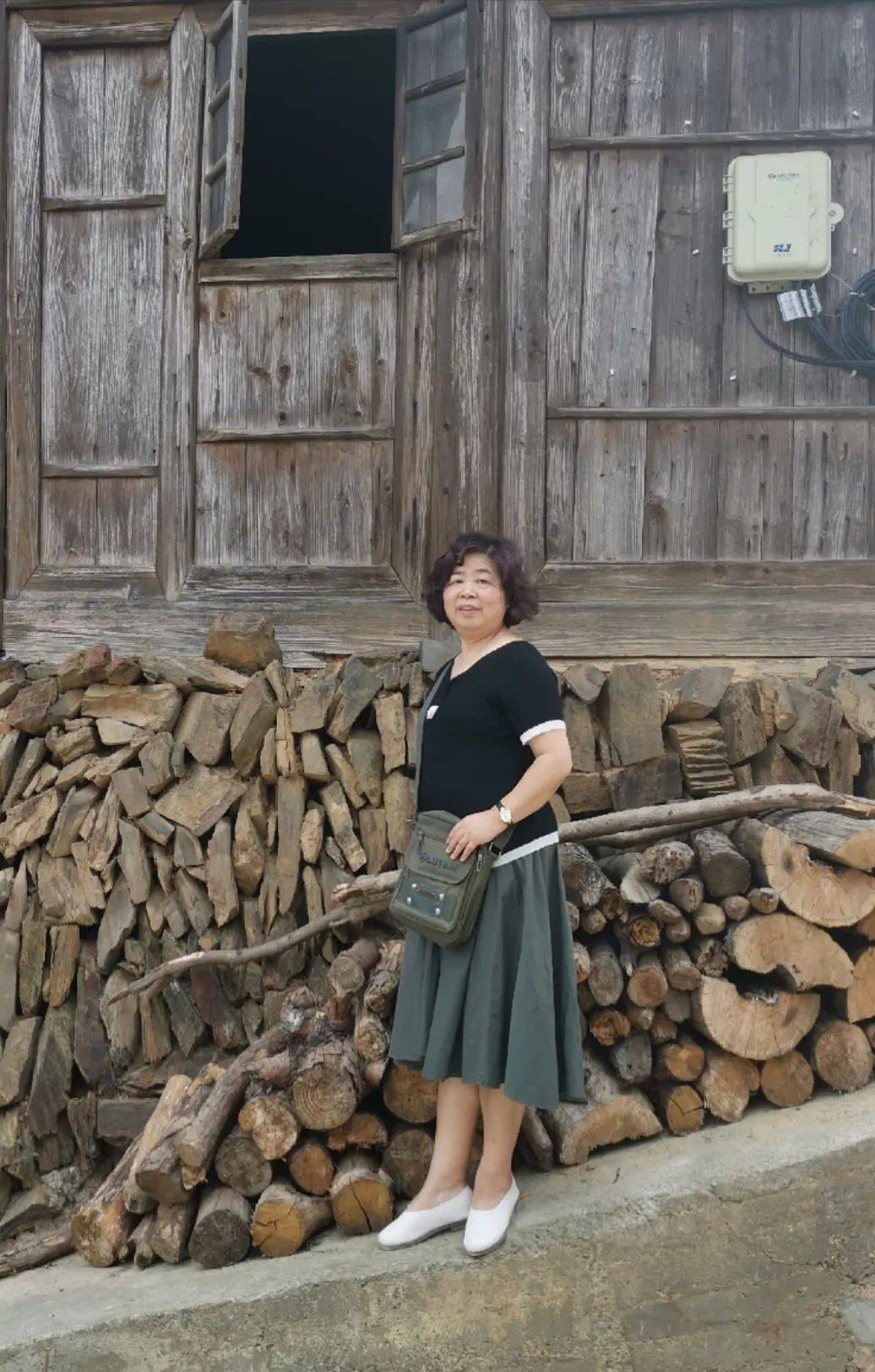 袁敏:作家,编辑,出版人.