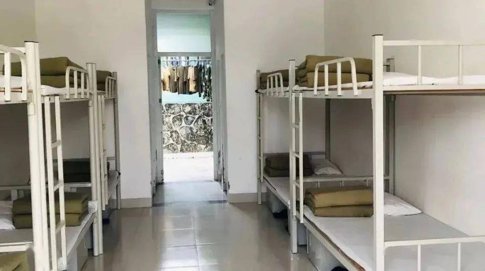 有太多娱乐设施的年代是许多珠海人小学春游的必选地珍珠乐园和农科所