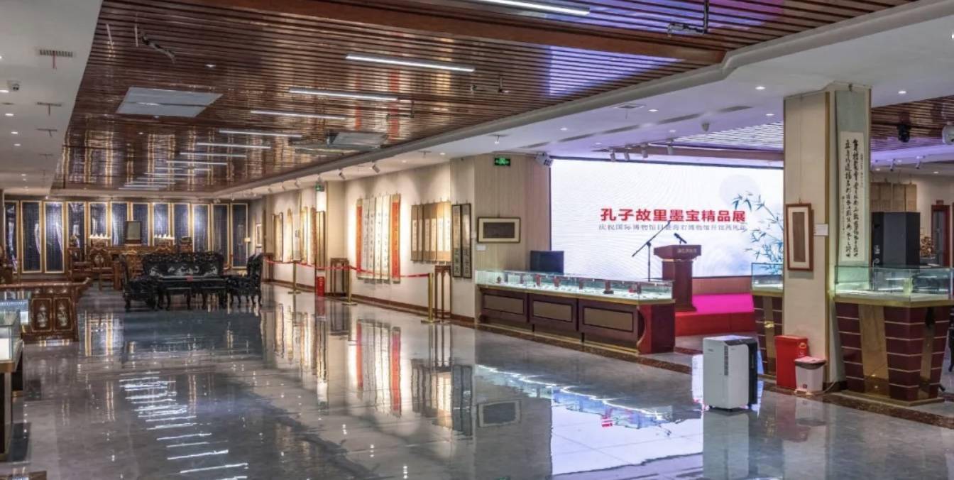 孔子故里墨宝精品展在青岛海右博物馆展出