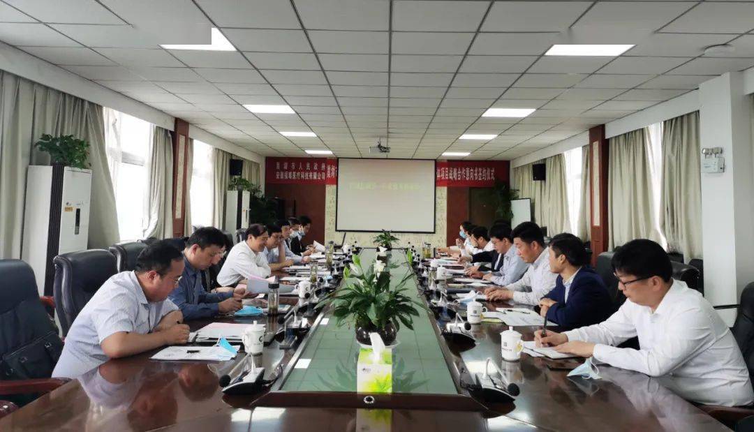 舒城县副县长傅代智一行来巢考察居巢经开区