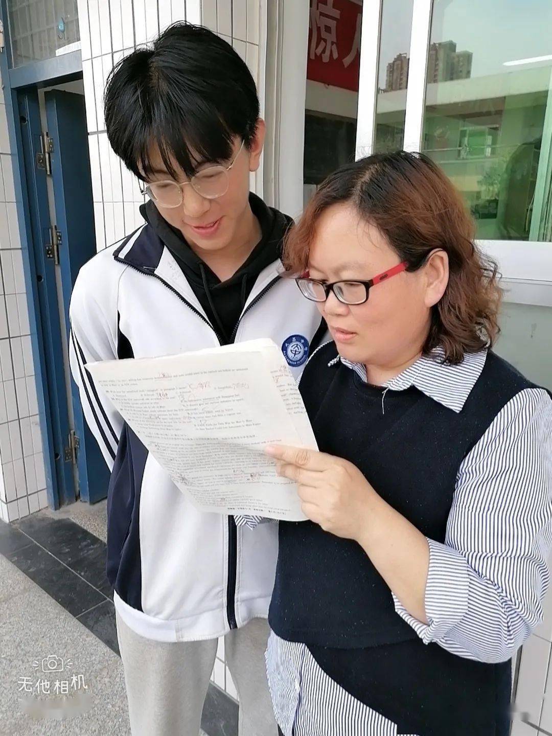 《渭南日报·教育周刊》大荔中学老师康春玲:"只为一堂好课来"