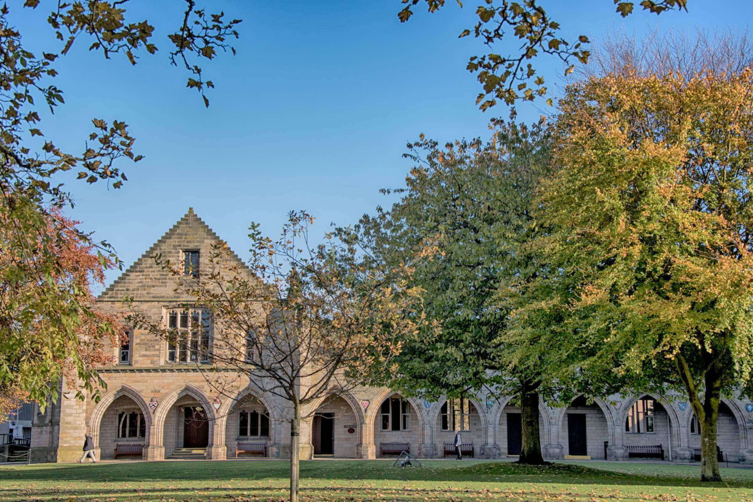 华师阿伯丁数据科学与人工智能学院获批,今秋招生200人_大学
