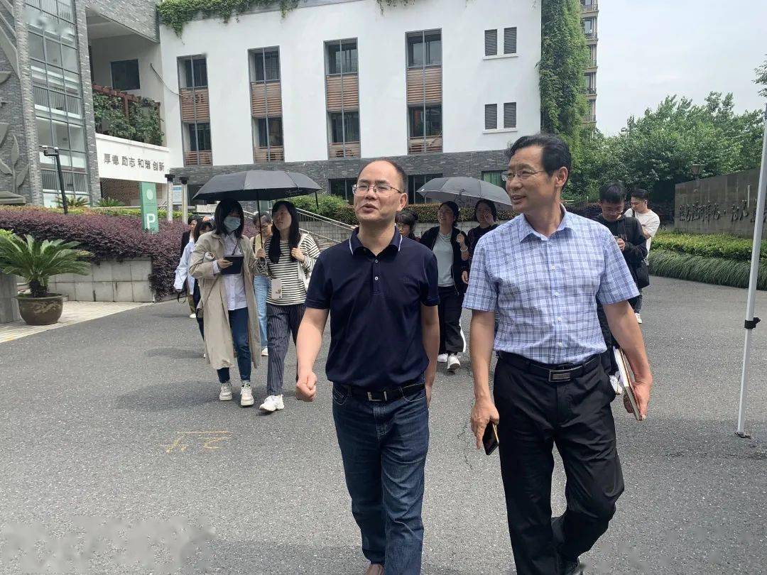 提質強校赴杭交流共促成長三合初中初一班主任赴杭交流學習