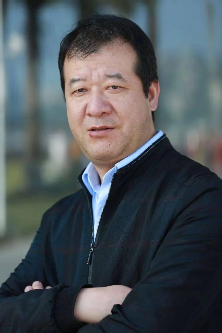 ★肖红军（宝鸡肖蹄坊食品有限公司董事长）：有幸受陕菜网的邀约参加乾