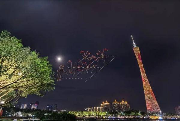 一生|500架无人机昨晚在广州的夜空“画出”袁隆平