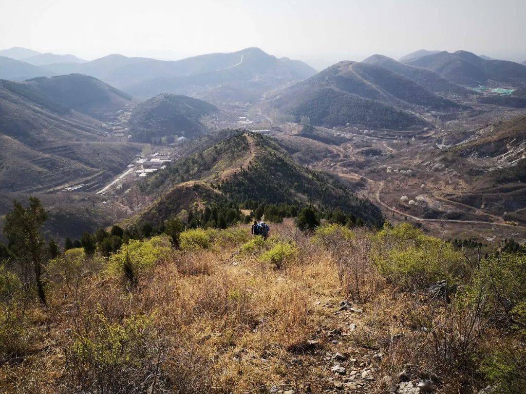 啥是黄崖关 f26f0579a5ae4f5c894135e932bfaadd.jpeg