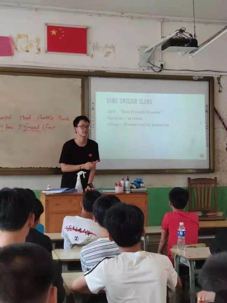 大学怎么提前毕业 3d36cb1c2145494f9e4fe06a35150112.jpeg