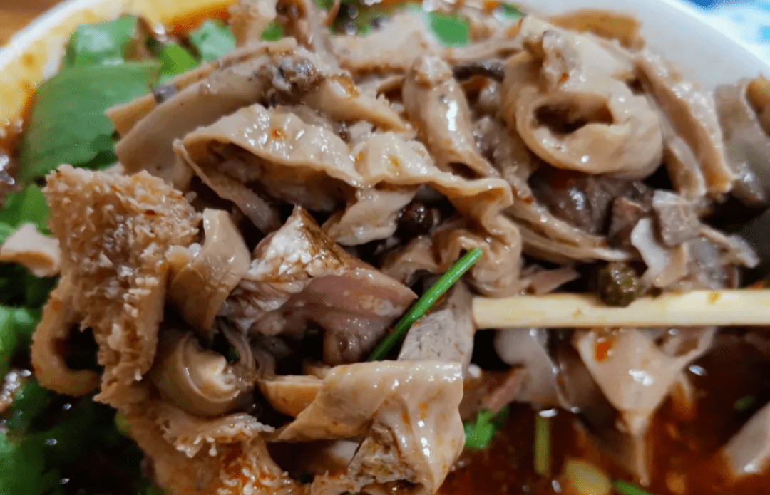 力荐打卡石嘴山本地人最喜欢的隐秘美食吃ta个三天三夜