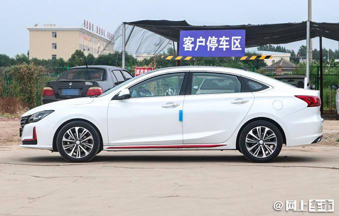 uni系列首款轿车(c281)