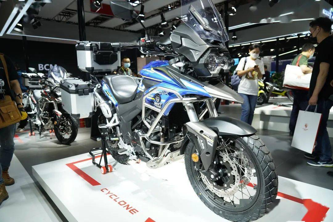 旗舰多功能休旅rx6上市北京摩展宗申展台刷新骑行新体验