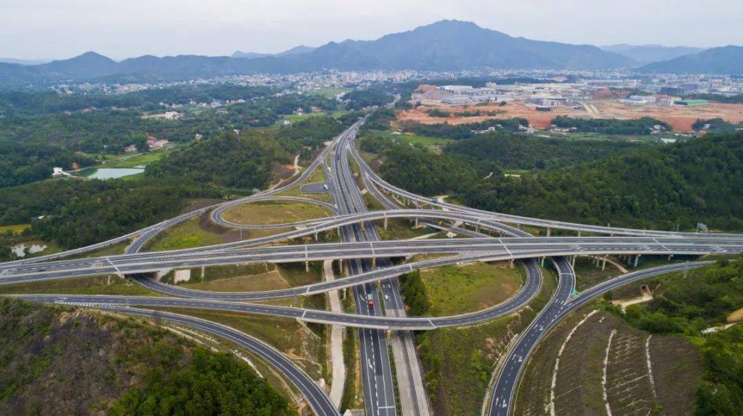 龙川县岭GDP_龙川地名 鬼叫岭 的传说(2)