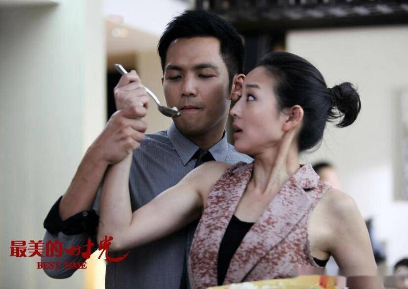 此剧之后钟汉良主演了《何以笙箫默》,何以琛角色再将将他的男神光环