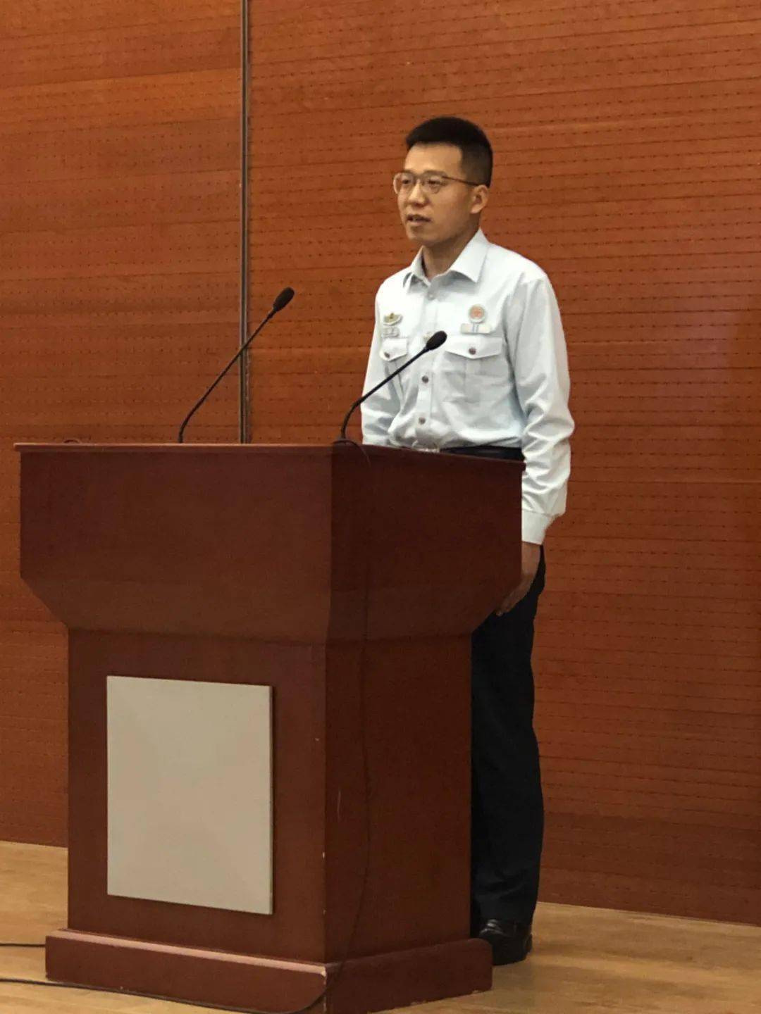 西城区房管局与武警特警学院联合开展 "永远跟党走"军地共建主题宣讲