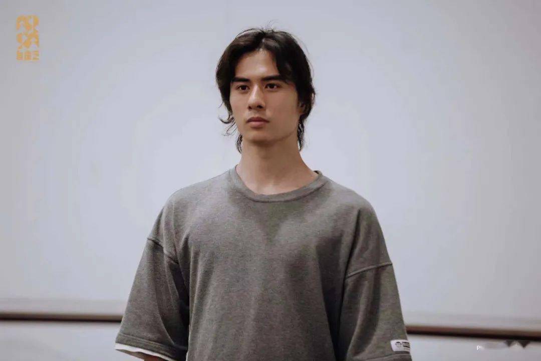 专访沈伟融的舞者用舞蹈创作在时代洪流里做引领