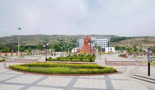 ▼▼▼西和伏羲广场处处是宜人的景象一路鸟语花香,一路空气清新可谓