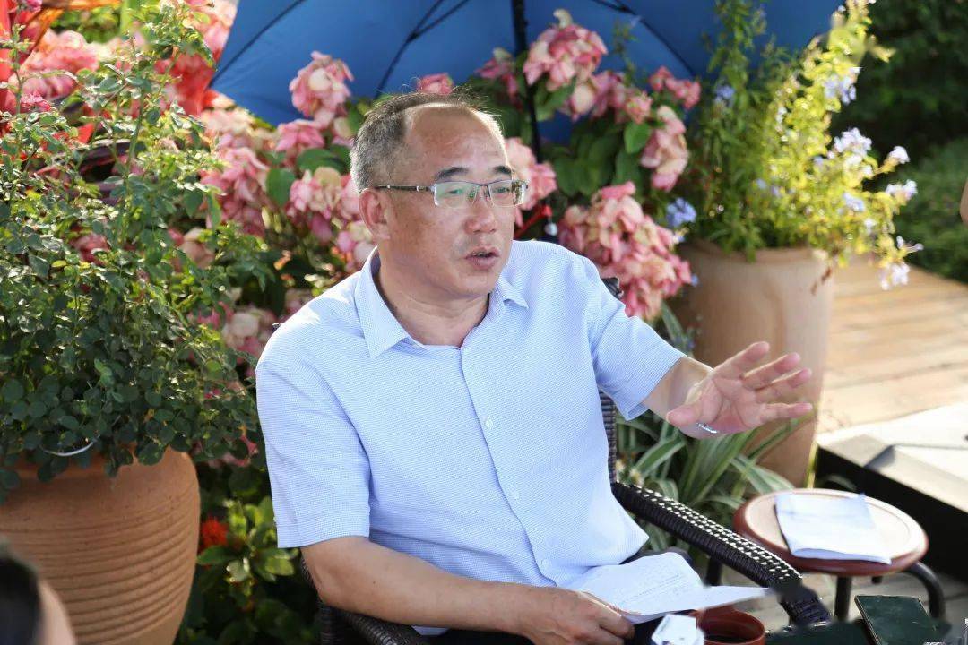 阳光心态启迪智慧人生记平冈中学校长与高三学生代表面对面座谈会