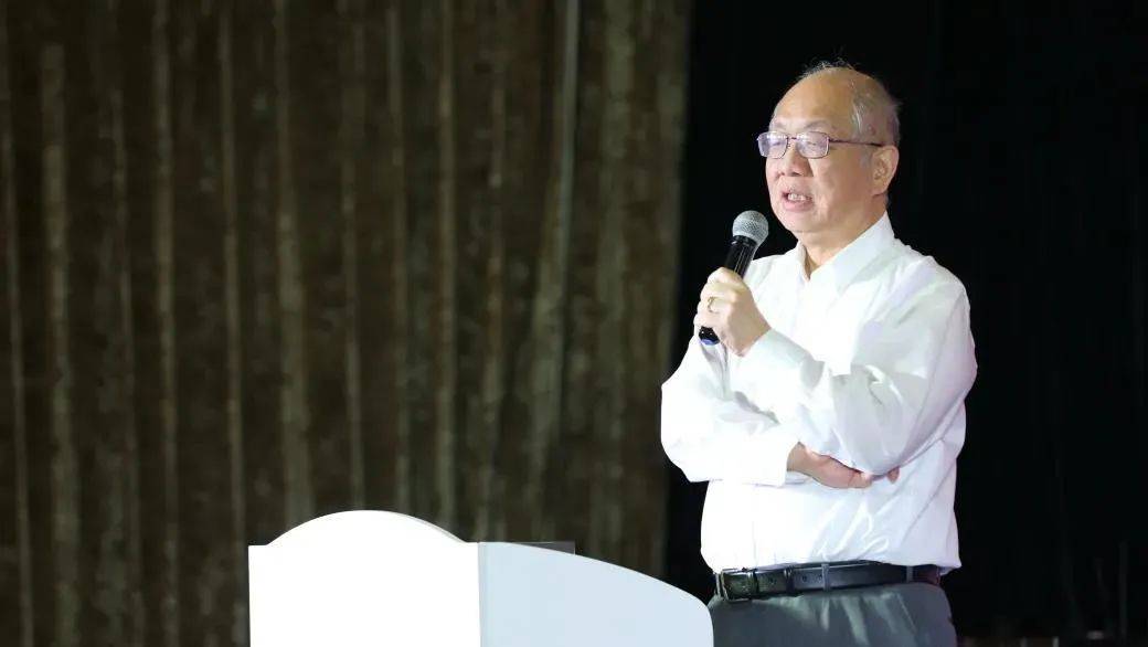 丘成桐院士 中国已具备建设数学强国的可能性 成长
