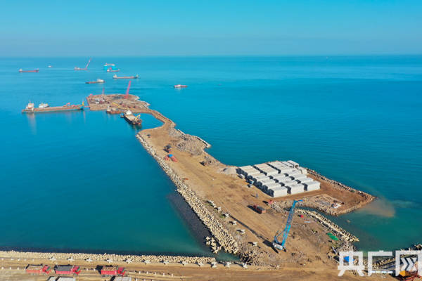 介绍,海南炼化公司100万吨/年乙烯及炼油改扩建工程项目配套码头引堤