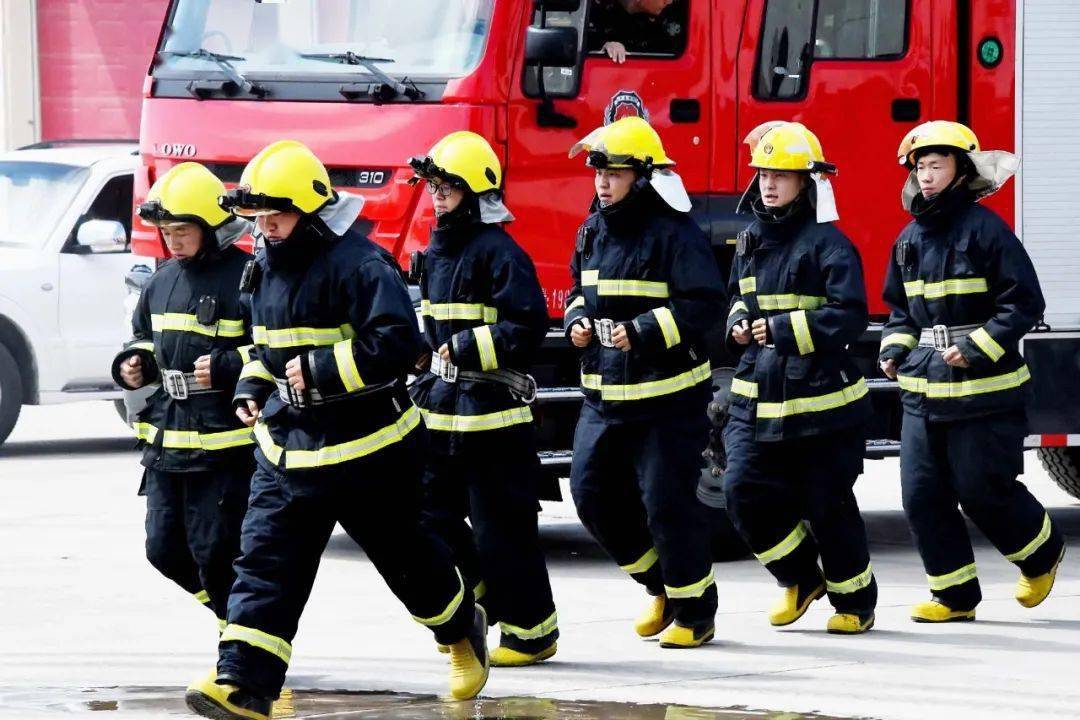 怎样长期在消防救援队留下来 f6137c9231934dd7813db37c57330a5b.jpeg