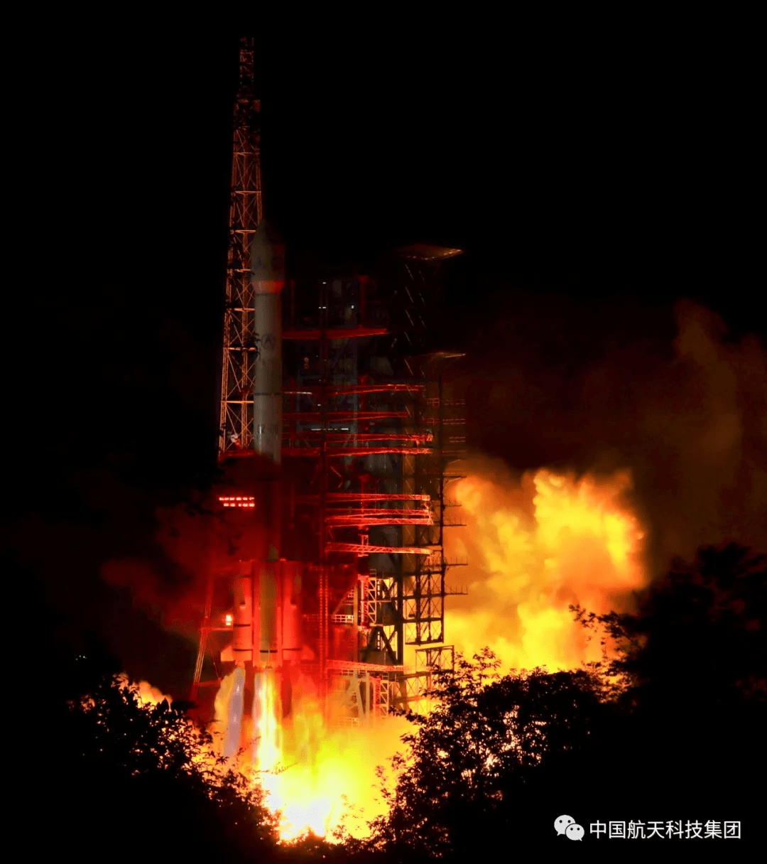 台风|长三乙成功发射风云四号B星！台风、沙尘暴“看”得更清楚