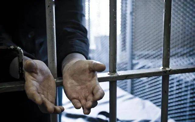 死刑缓刑两年是什么意思两年后执行吗