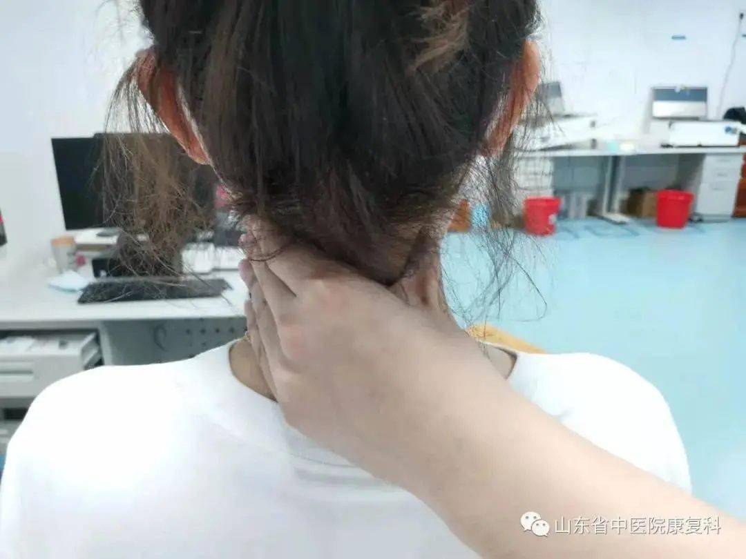 手麻是怎么回事前斜角肌综合征