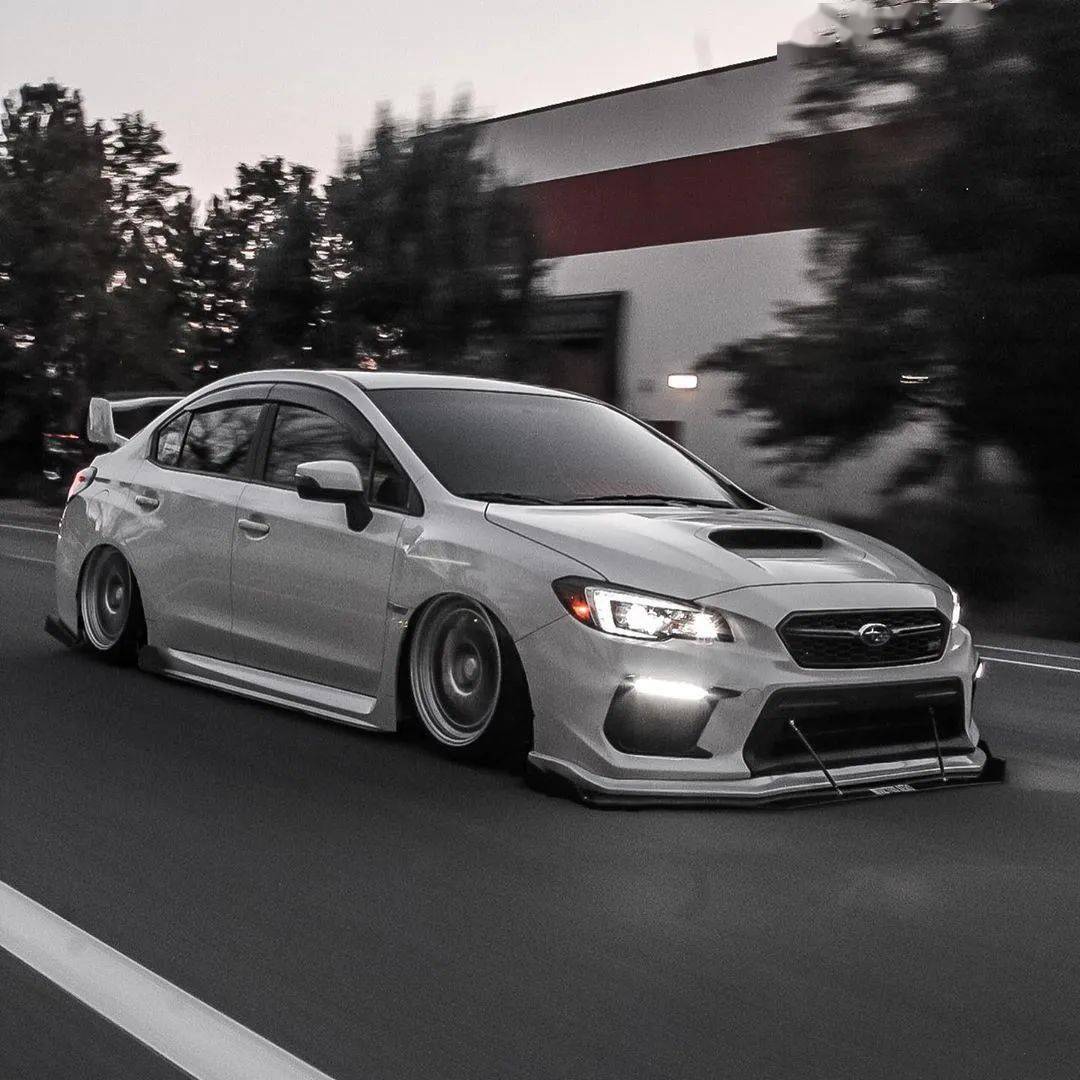 斯巴鲁翼豹 instagram 改装集