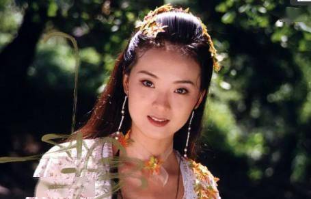 撞脸贾玲?王艳再演“晴儿格格”,脸部松垮浮肿
