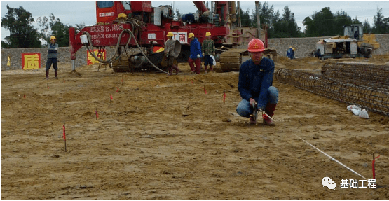 长螺旋钻孔灌注桩