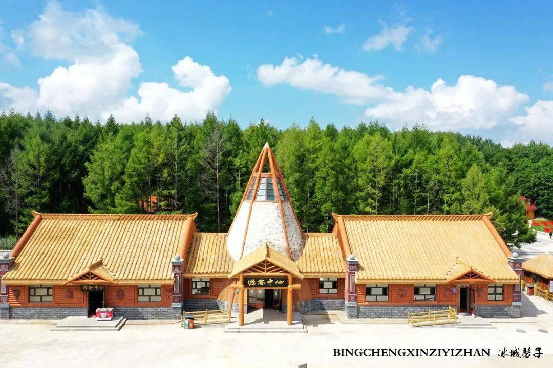 同江黑龙江和松花江交汇的美丽边城