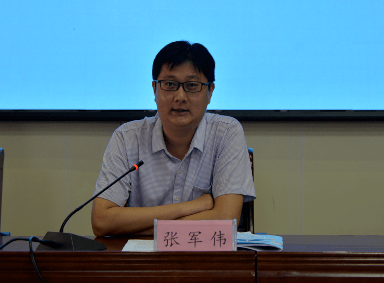 我县2021年高考考务工作培训会召开