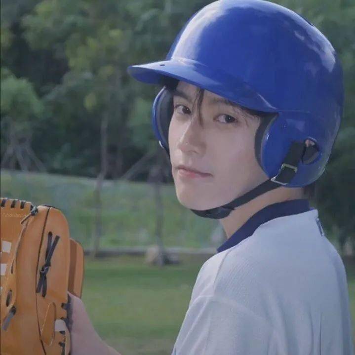 如何才能不爱上任何人 ecfa36766dff47bb94b6a46045849d3f.jpeg