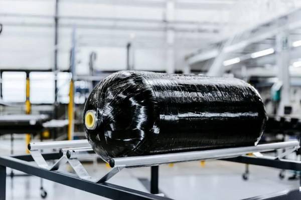 iv型储氢瓶为当前最先进的车载储氢技术路线