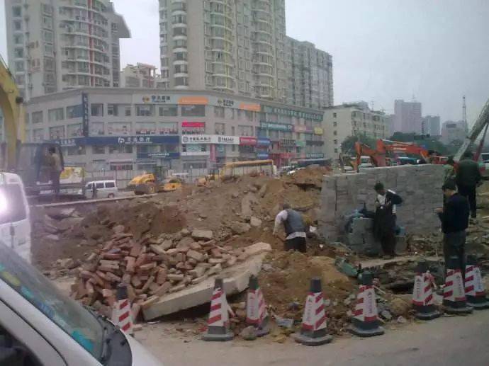 中国十大脏乱城市