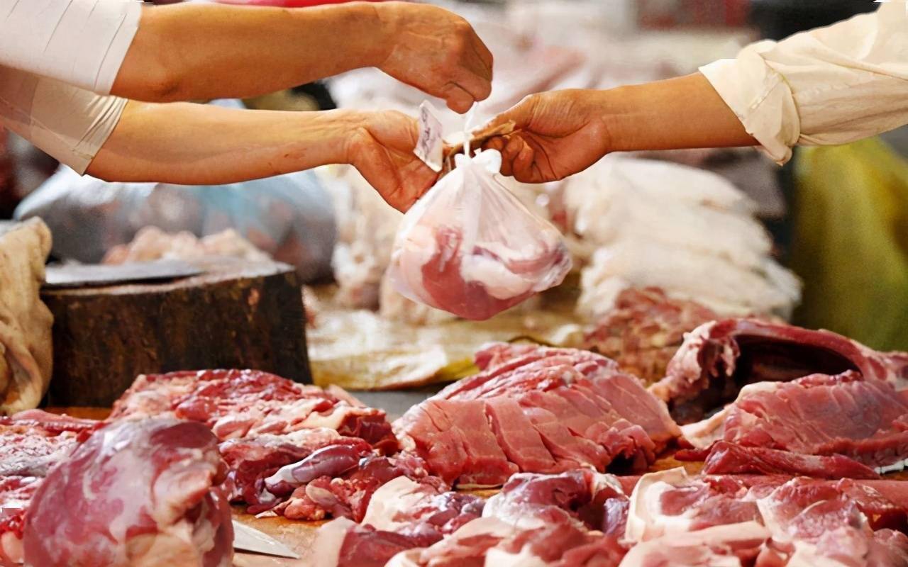 梦见自己卖猪肉，探索梦境背后的深层含义与启示