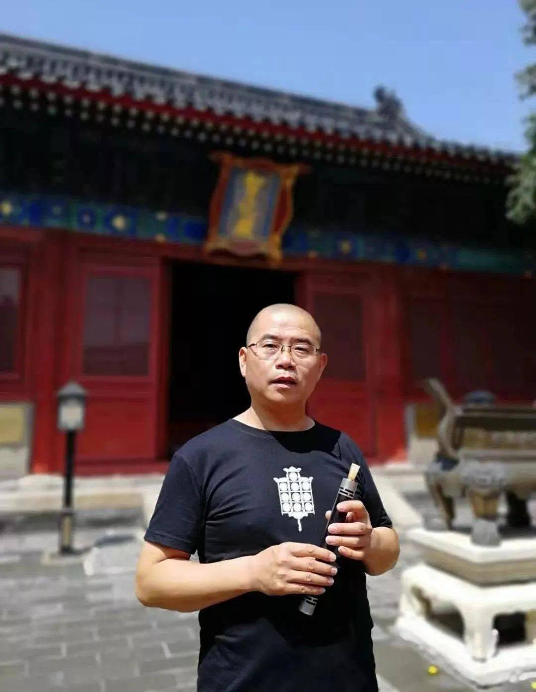 胡庆学,智化寺京音乐国家级传承人,智化寺京音乐队队长.