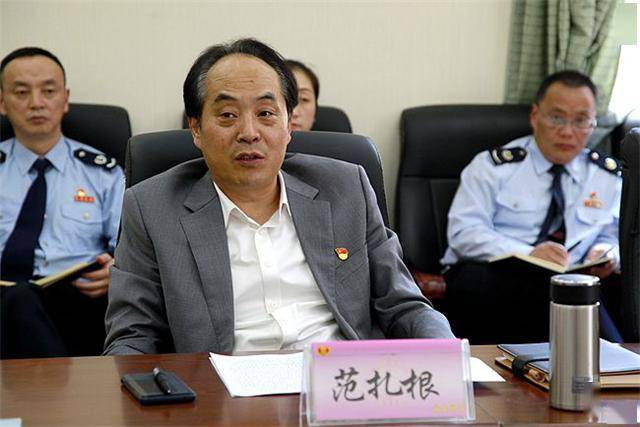 范扎根在黄南调研时强调自觉从党史中汲取精神力量为推进青海经济社会