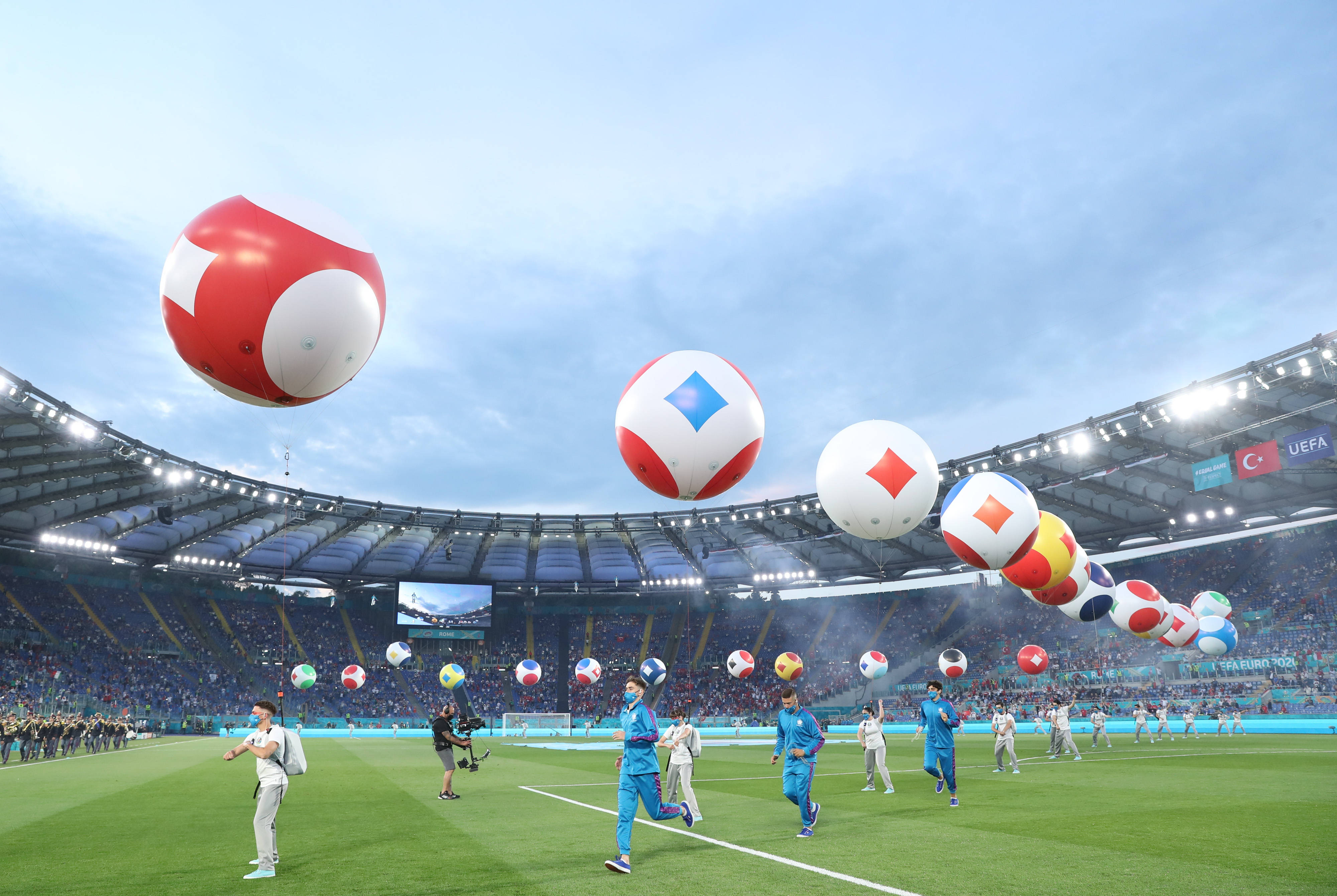 足球欧锦赛开幕