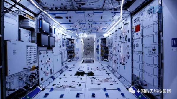 空间|太空生活“剧透”！wifi覆盖、睡觉自由、“包裹式淋浴间”