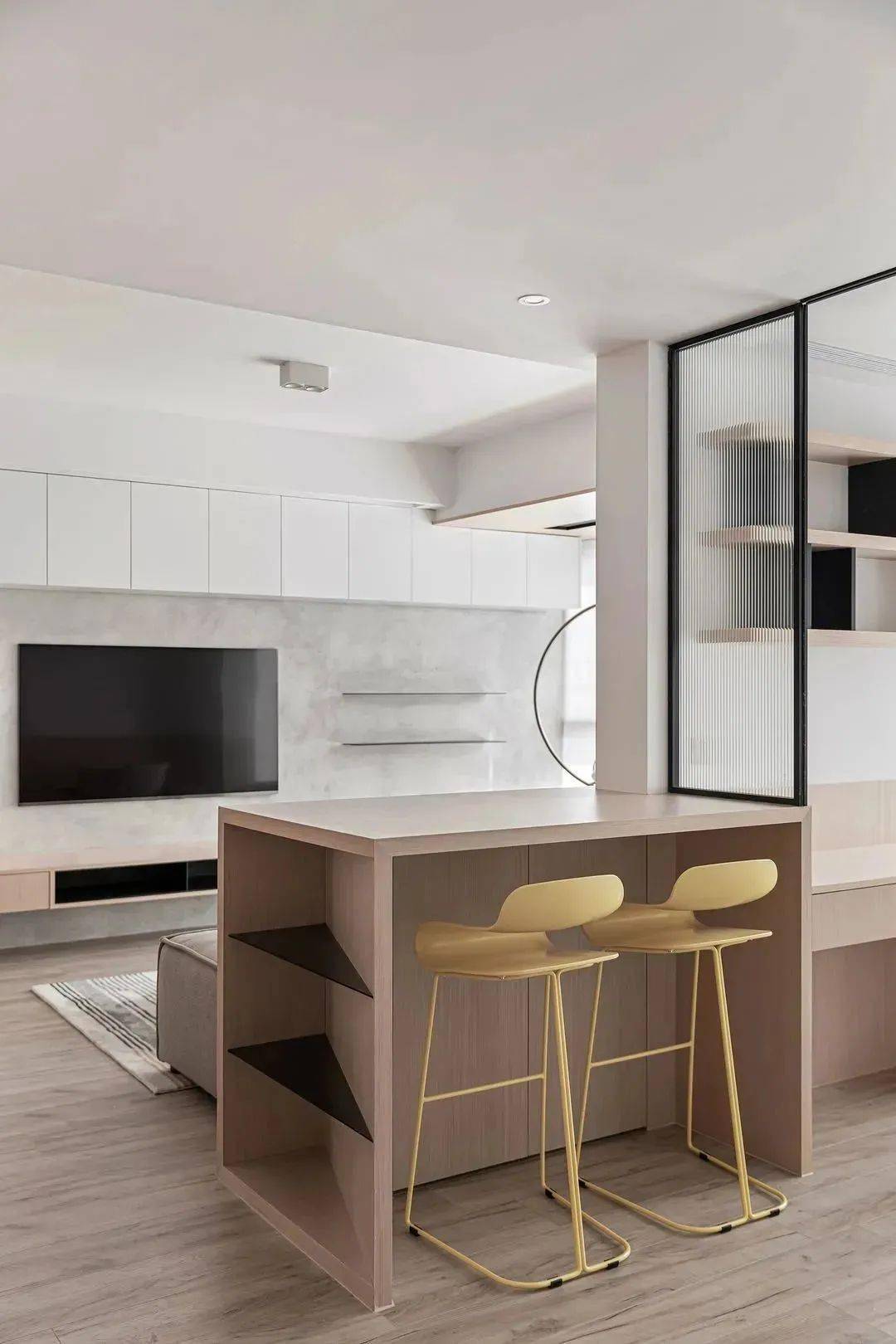 2,若做收纳使用,吧台台面宽度可在60cm左右.