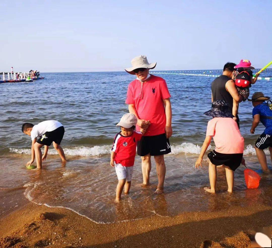 入住濰坊濱海弘潤溫泉度假酒店,領略風光迤邐的萬米沙灘海岸風景