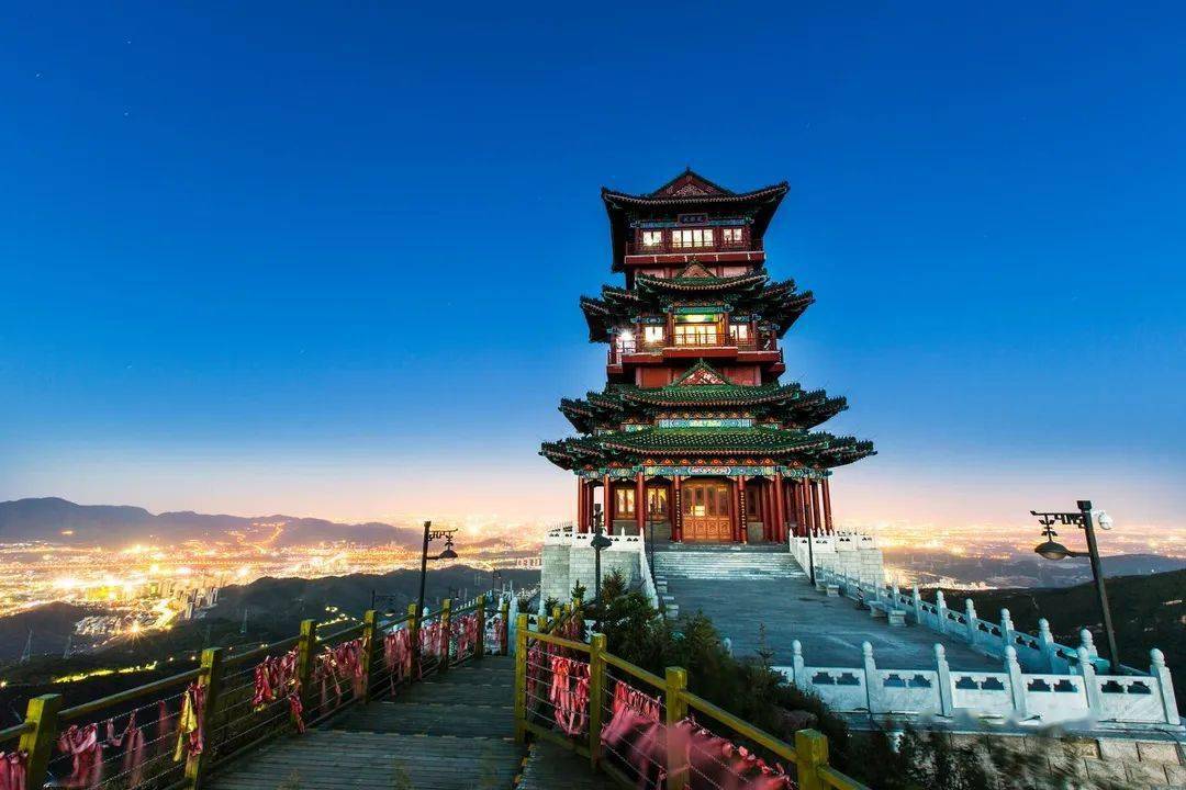 别跑空门头沟定都峰景区6月21日起暂停营业