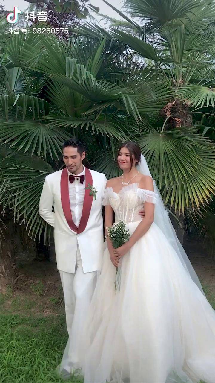 莎莎kawsarayy内置的全自动ai掉线了拍摄全靠声控大叔aaben元气满满