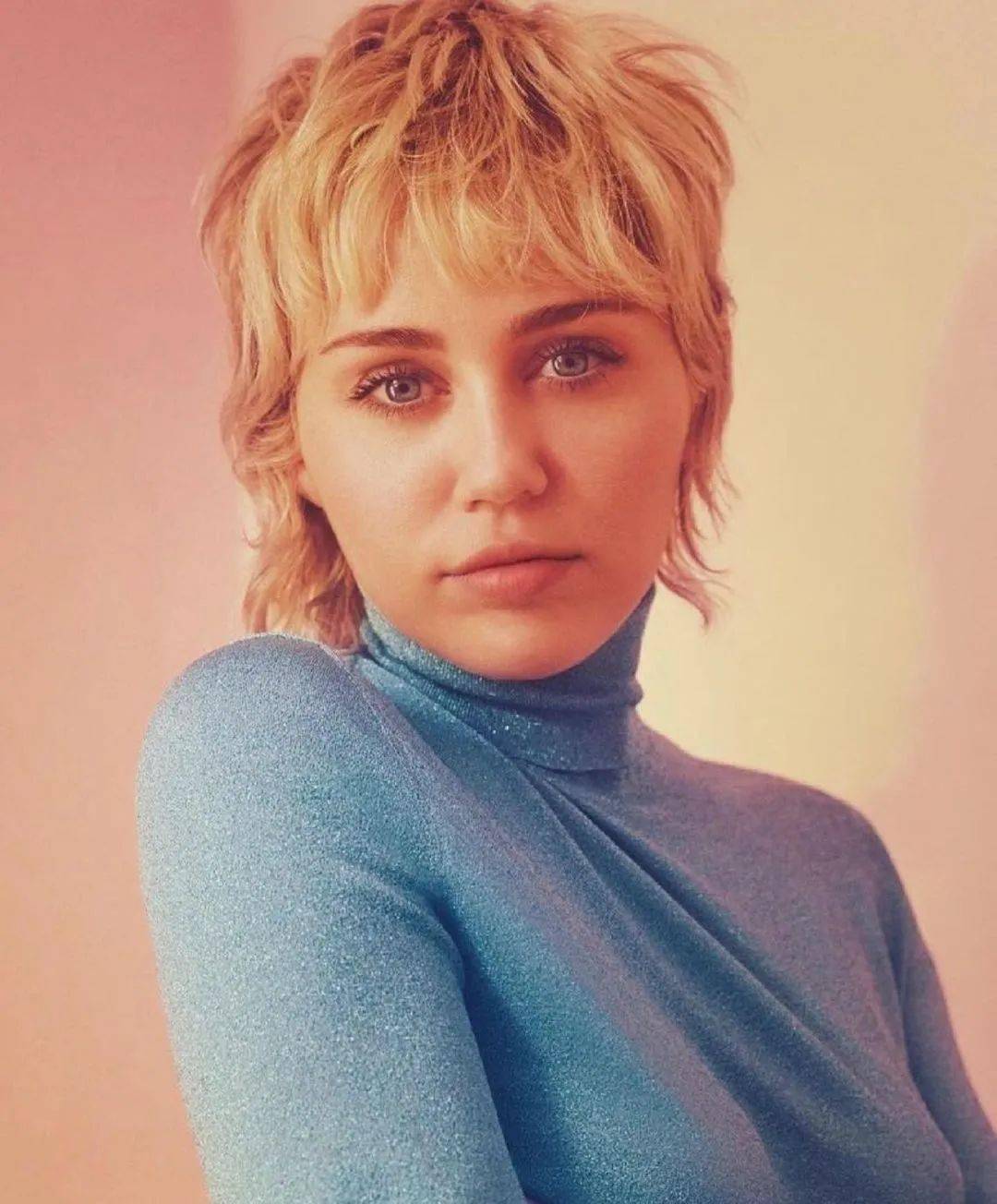 miley cyrus 成为gucci香水形象代言人!